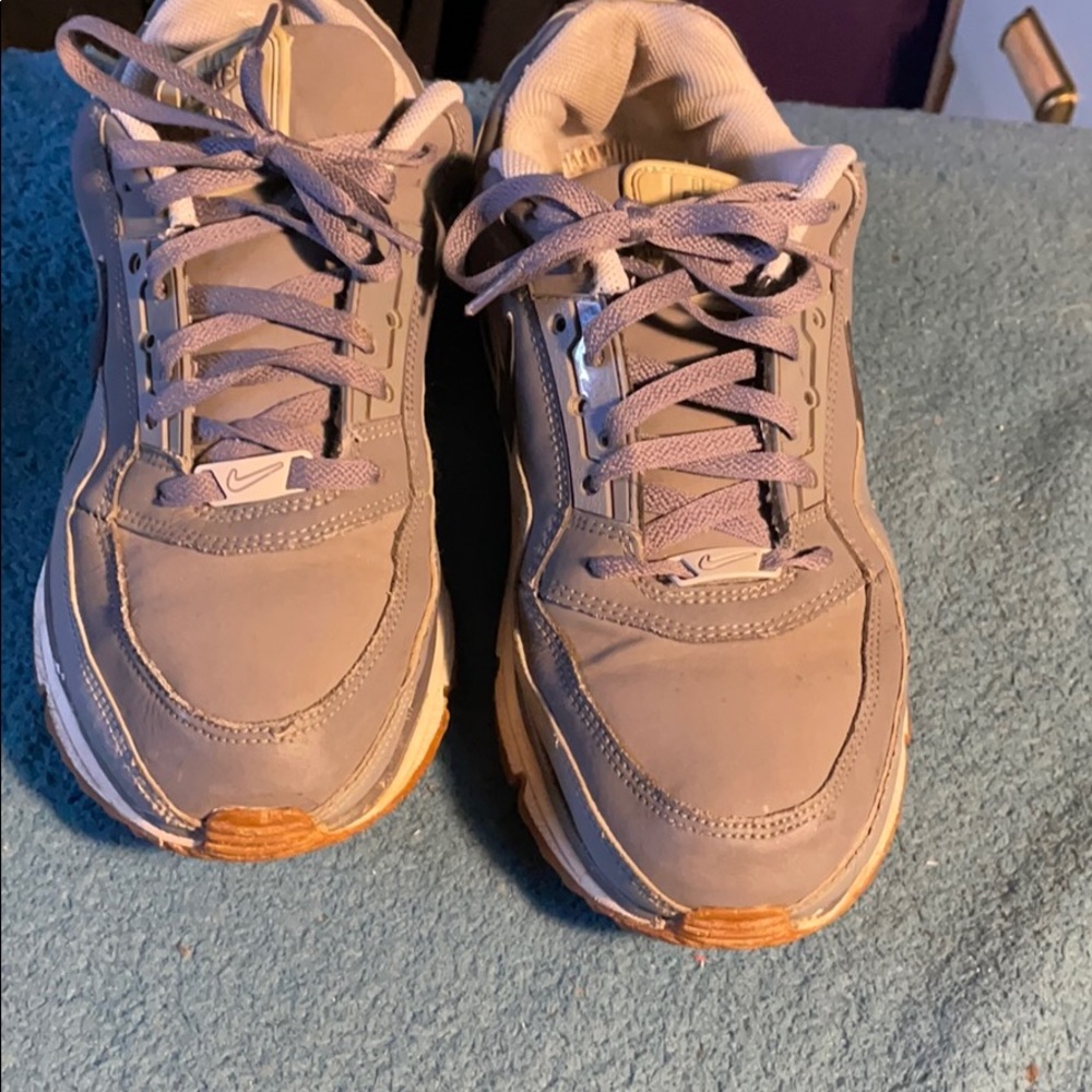 Air maxs